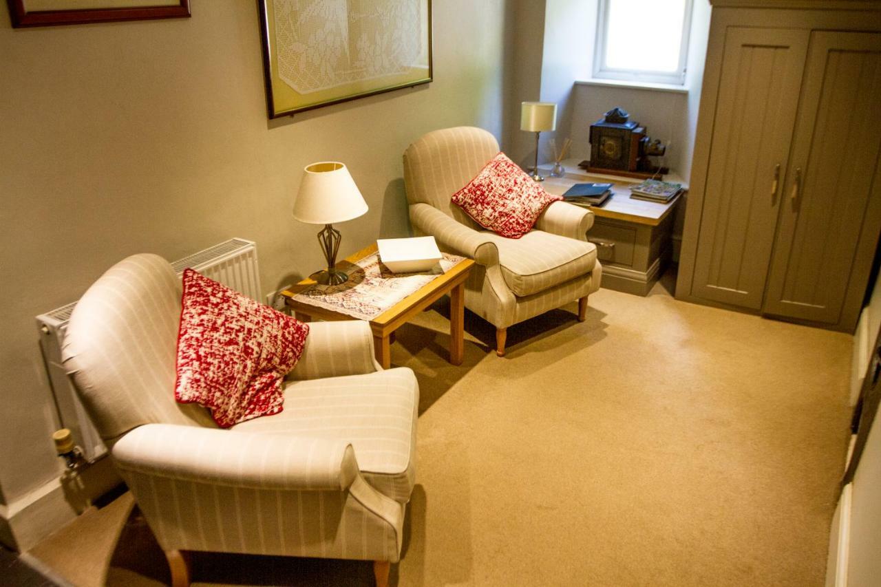 The White House B&B ويلْزْ المظهر الخارجي الصورة