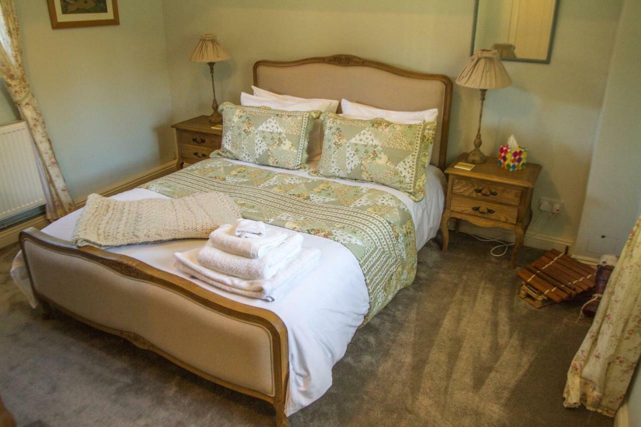 The White House B&B ويلْزْ المظهر الخارجي الصورة